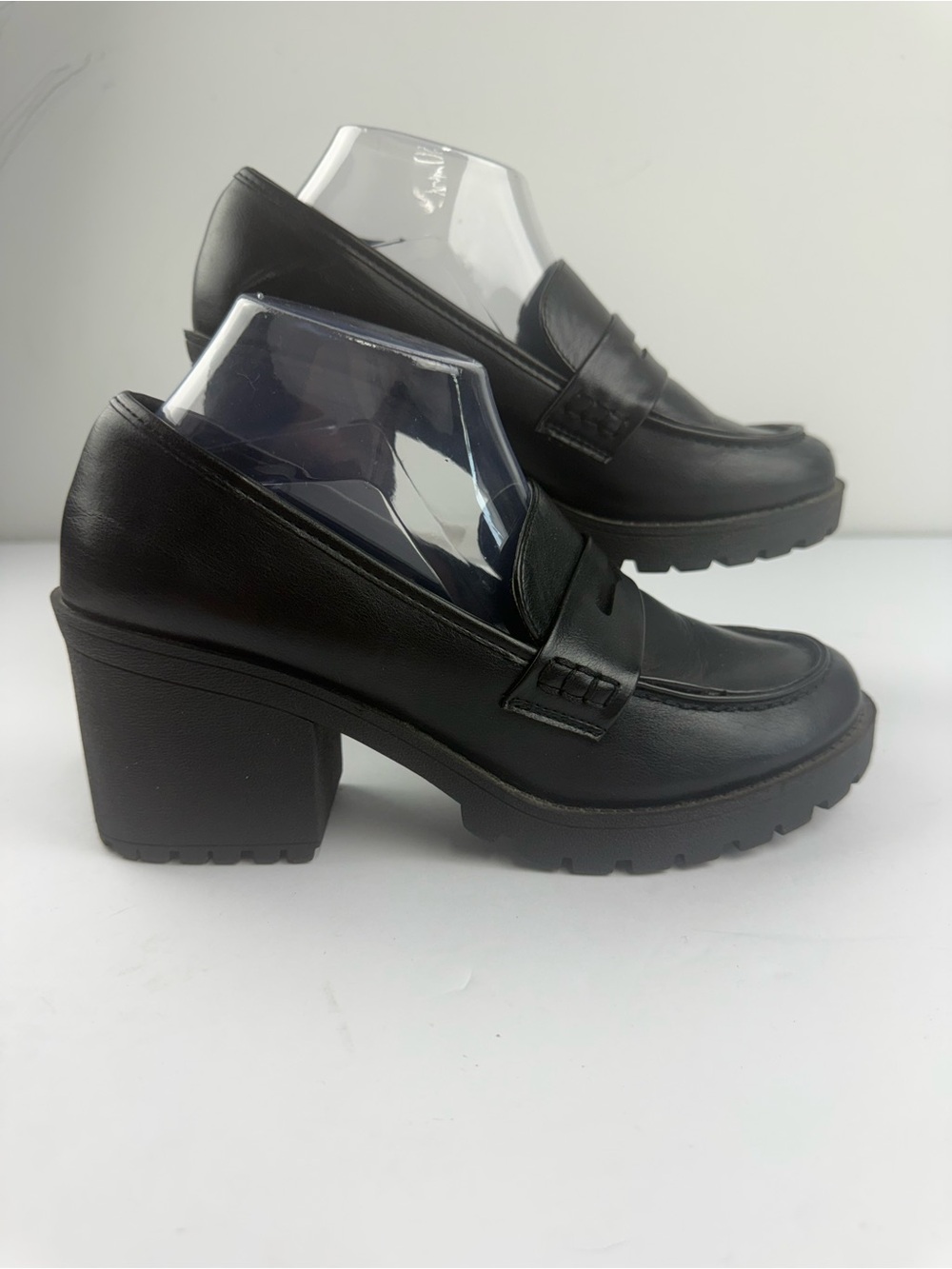 Y2K Chunky Sole Soda Kinder Heeled Loafer Black Womens 10